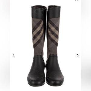 Burberry Plaid Rain Boots - Great Condition